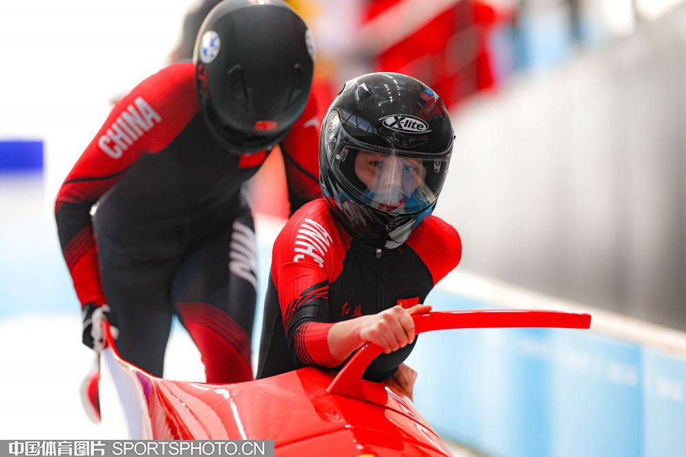 同時不斷為 同時不斷為